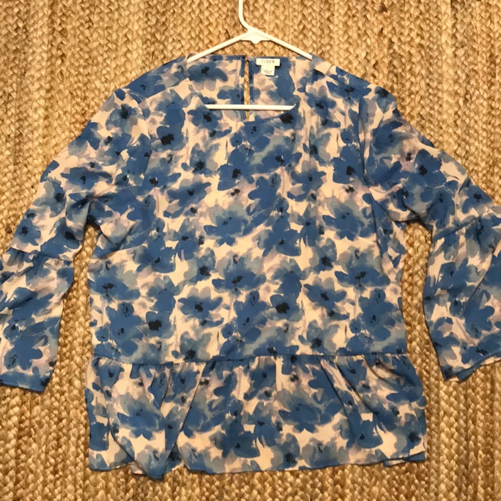 Printed Bell-Sleeve Top - Picture 2 of 5